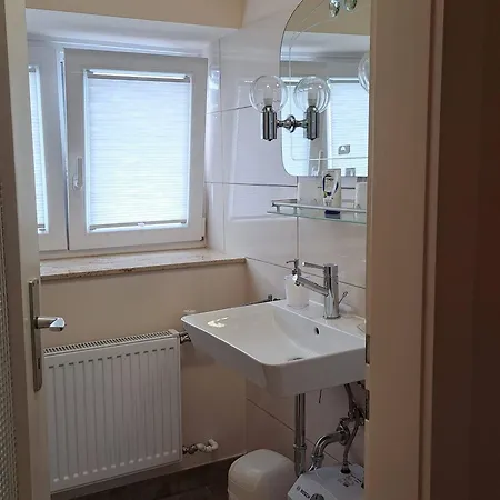 Algetet Apartment
